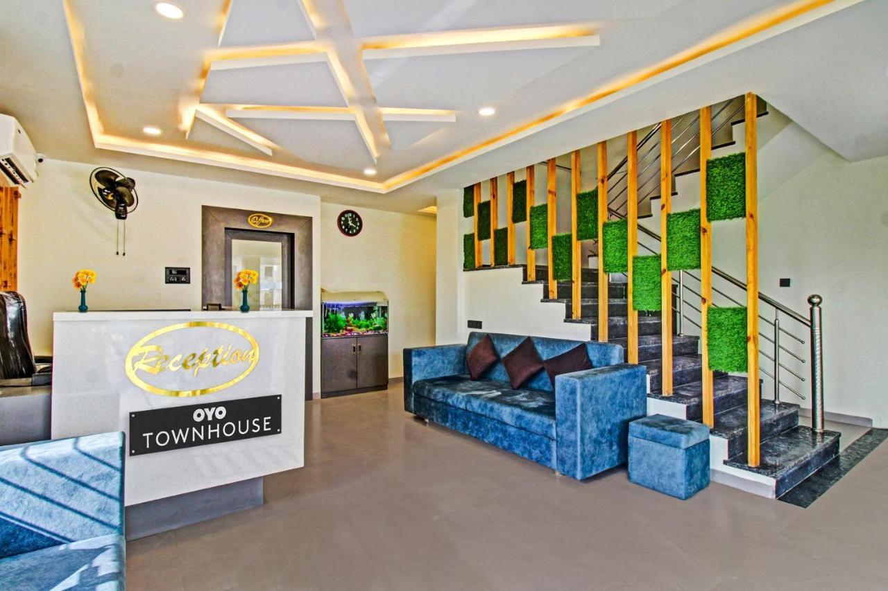 Townhouse Md Star Otel Nagpur Dış mekan fotoğraf