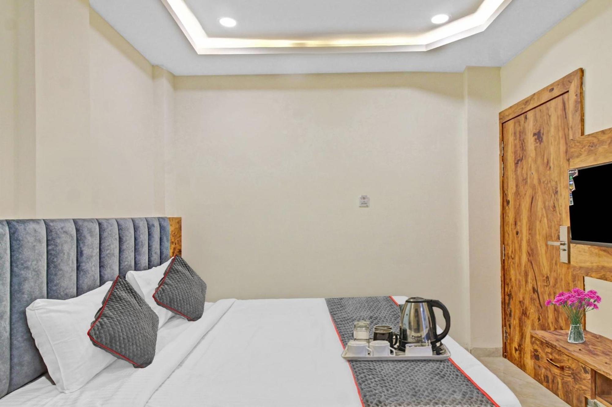 Townhouse Md Star Otel Nagpur Dış mekan fotoğraf