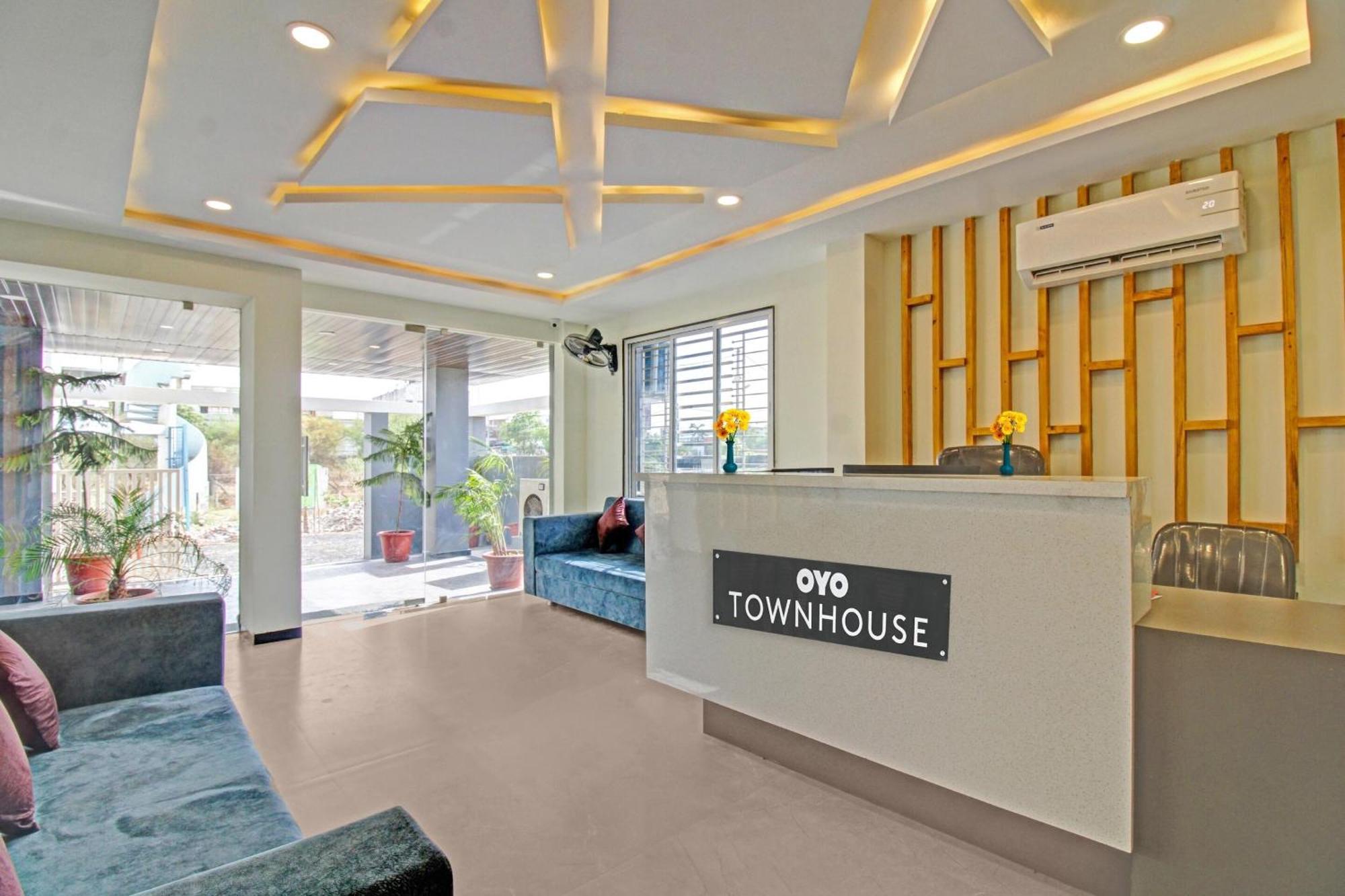 Townhouse Md Star Otel Nagpur Dış mekan fotoğraf