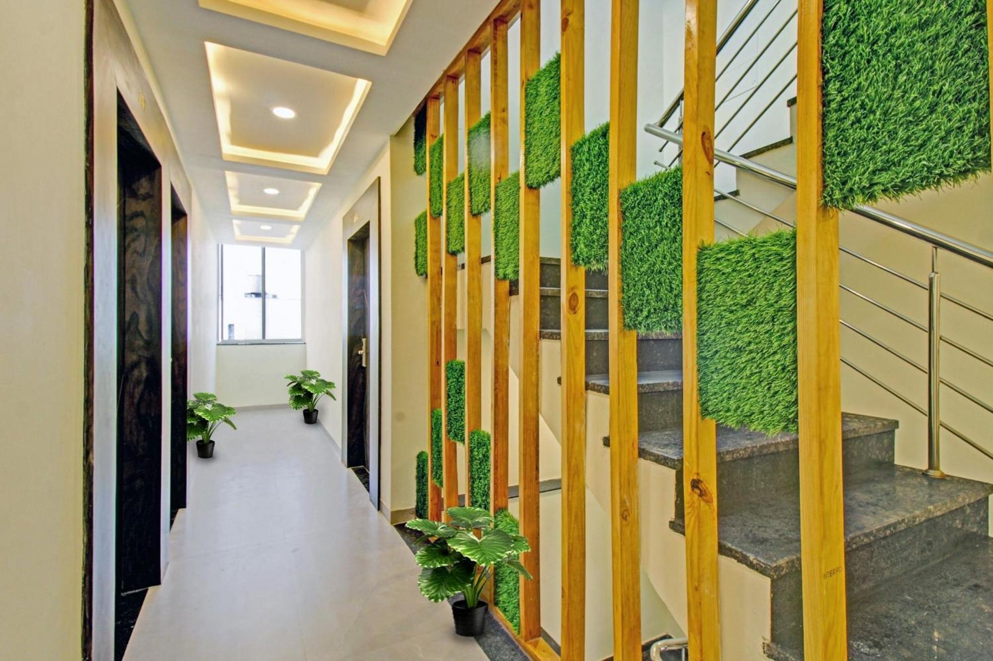 Townhouse Md Star Otel Nagpur Dış mekan fotoğraf